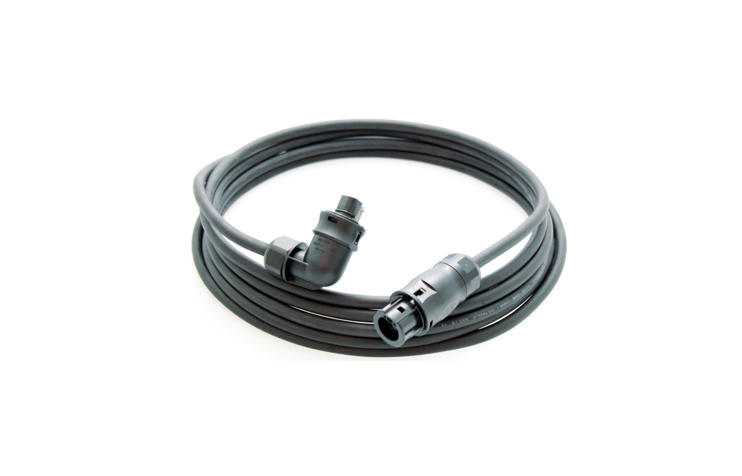 Wieland Kabel mit Betteri-Anschluss zusammengerollt