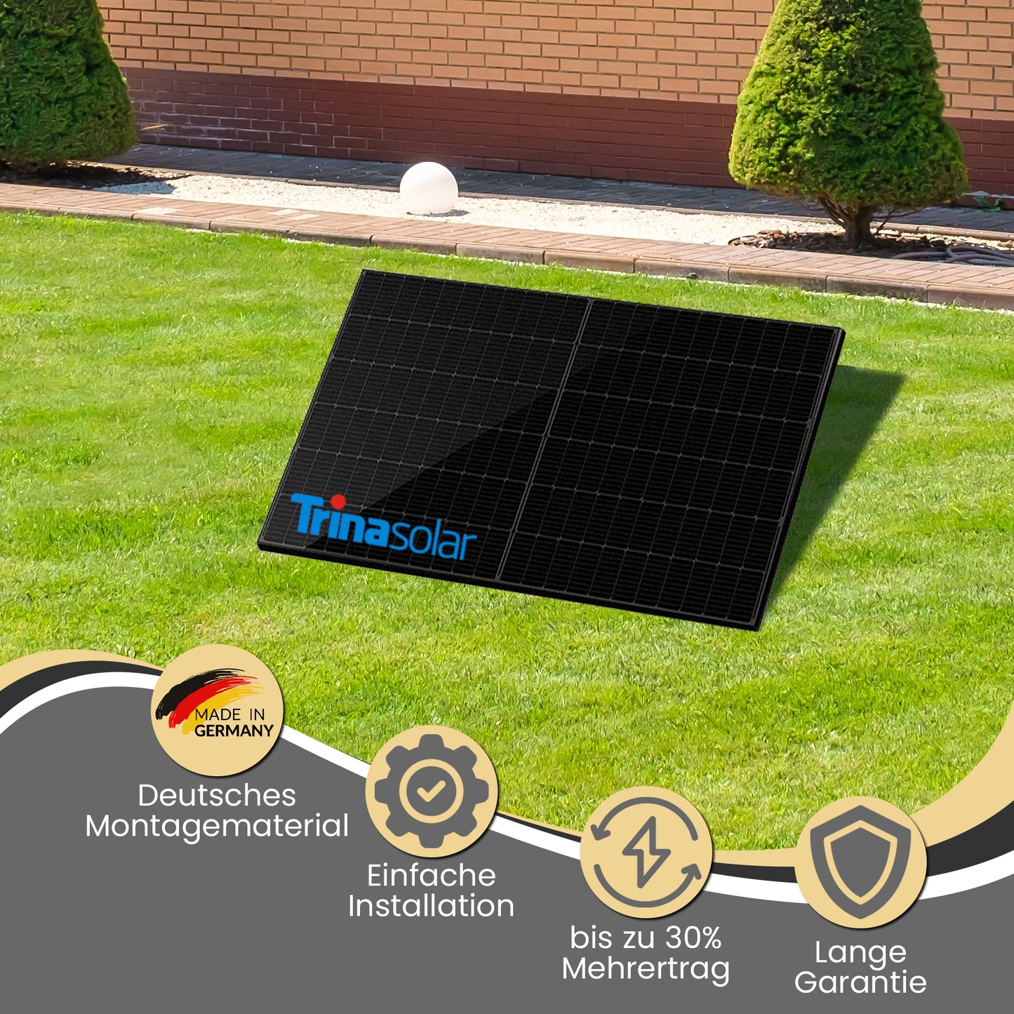 Ein Balkonkraftwerk bestehend aus einem Trinasolar Solarmodul, einem Hoymiles Wechselrichter und Montageset für den Garten oder ein Flachdach aus Metall.