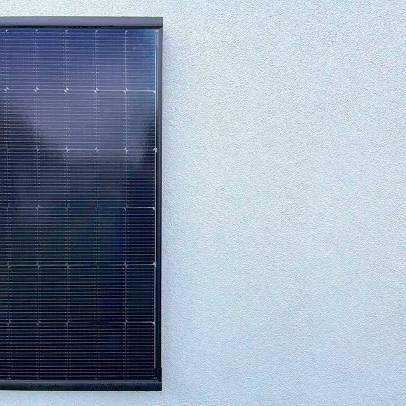 Balkonkraftwerk Quad 1820Wp/800W mit Zendure Solarflow 800 Pro 2 und WandPV vertikal Montageset