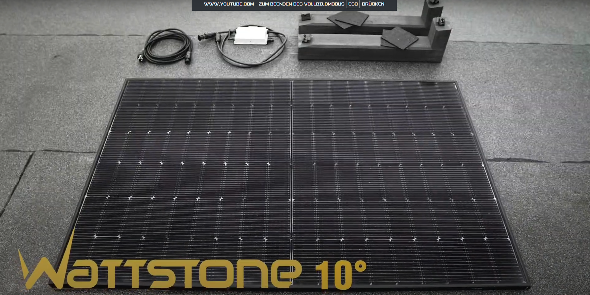 Video laden: Ein Montagevideo für das Wattstone WandPV horizontale System